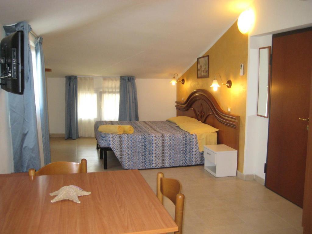Residence La Villetta Rimini Bagian luar foto