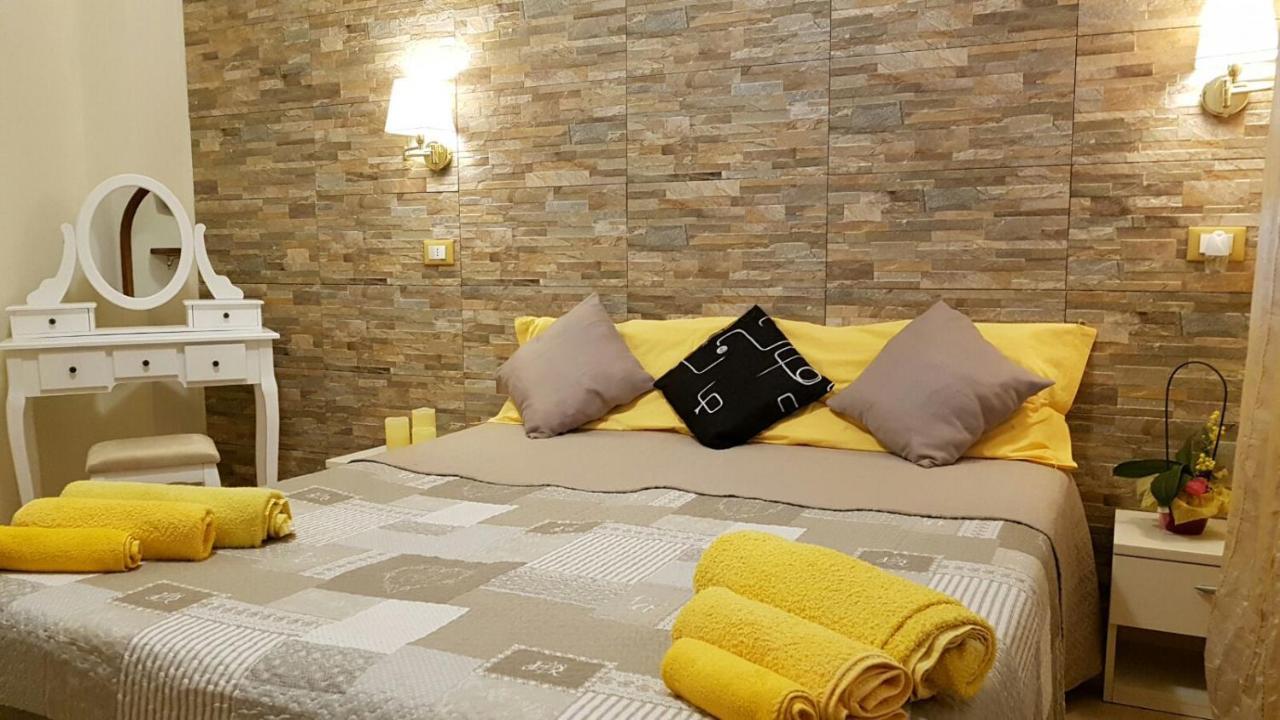 Residence La Villetta Rimini Bagian luar foto