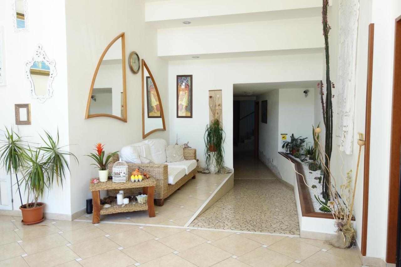 Residence La Villetta Rimini Bagian luar foto