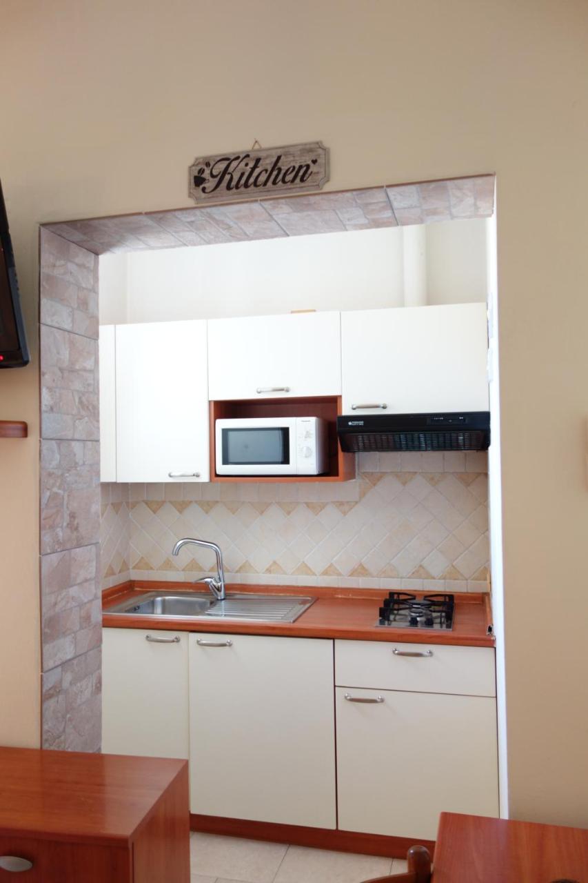 Residence La Villetta Rimini Bagian luar foto